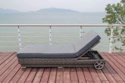 OUTFLEXX Rollliege, Grau, Polyrattan, 200x70x27,5cm, Rückenlehne 5-fach Verstellbar -Warmer Garten 16 18367.jpg