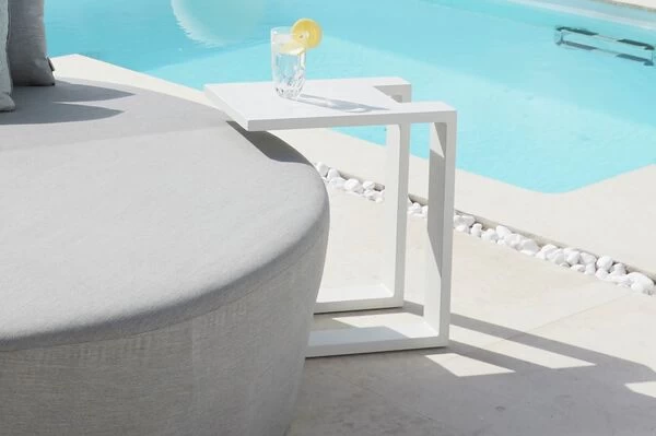 OUTFLEXX Beistelltisch, Weiß, Aluminium, 48 X 32 X 53 Cm, U-Form 2 OUTFLEXX Beistelltisch, Weiß, Aluminium, 48 X 32 X 53 Cm, U-Form