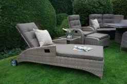 Ploß Rabida Comfort Rollliege, Champagner-meliert, Polyrattan, 198x68x44cm, Verstellbar, Hohe Sitzhöhe 41 Ploß Rabida Comfort Rollliege, Champagner-meliert, Polyrattan, 198x68x44cm, Verstellbar, Hohe Sitzhöhe -Warmer Garten 20 20165.jpg