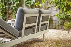 SIENA GARDEN Avenia Dining-Bank/Liege, Matt Weiß-grau/stone Grey, Aluminium, 73x195x70 Cm, Inkl. Sitz-und Rückenkissen -Warmer Garten 21999 10.jpg