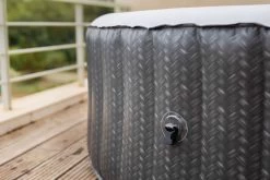 MSPA Comfort Bubble Spa Series Whirlpool, Grau/weiß, Rhino-Tech, Ø204x70 Cm / 930L, Rattanoptik, Inkl. Fernbedienung, Für Bis Zu 6 Personen -Warmer Garten 22481 05.jpg