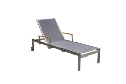 OUTFLEXX 2er-Set Sonnenliegen, Taupe, Edelstahl/Teak, 195,5x74x35cm, Mit Beistelltisch 45x45cm -Warmer Garten 2 14167.jpg