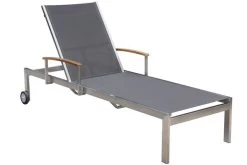 OUTFLEXX Sonnenliegen-Set, Taupe, Edelstahl/FSC-Teak, 195,5x74x35cm, Mit Armlehnen, Inkl. Beistelltisch 45x45cm -Warmer Garten 3 16547.jpg