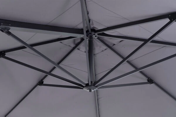 OUTFLEXX Ultimate L Ampelschirm, Anthrazit/grau, Alu/Spuncrylic®, 400x400cm, Inkl. Befüllbarem Schirmständer 5 OUTFLEXX Ultimate L Ampelschirm, Anthrazit/grau, Alu/Spuncrylic®, 400x400cm, Inkl. Befüllbarem Schirmständer – Bild 3