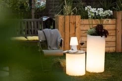 8-SEASONS Shining Elegant Pot XLPflanzgefäß, Weiß, Polyethylen, 39x78cm, Indoor & Outdoor, Inkl. LED-Glühbirne -Warmer Garten 3 20889 4.jpg