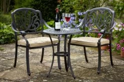 HARTMAN Amalfi Bistrotisch, Bronze, Alu-Guss, Ø62cm -Warmer Garten 4 18954.jpg