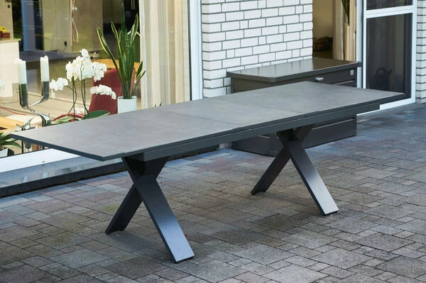 HARTMAN Sondermodell Xanadu / Raffaelo Sitzgruppe, Xerix/anthrazit, Alu/Glaskeramik, 6 Multipos, 220/280x100cm 6 HARTMAN Sondermodell Xanadu / Raffaelo Sitzgruppe, Xerix/anthrazit, Alu/Glaskeramik, 6 Multipos, 220/280x100cm – Bild 4