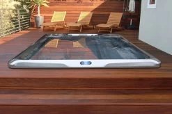 Outtech Steel Art Cetus Whirlpool, Grau/schwarz, 228x214x93 Cm / 1000L, 4 Pers., LED Corner Light, LCD Balboa Anzeige, WIFI READY 23 Outtech Steel Art Cetus Whirlpool, Grau/schwarz, 228x214x93 Cm / 1000L, 4 Pers., LED Corner Light, LCD Balboa Anzeige, WIFI READY -Warmer Garten 7 21290.jpg