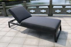 OUTFLEXX Allure Sonnenliege, Sooty, Alu/Sunbrella, 211 X 74 X 44,5 Cm, Verstellbare Kopfstütze -Warmer Garten 8 20736.jpg